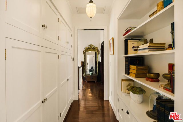 1062 Sanborn Avenue, Los Angeles, CA 90029