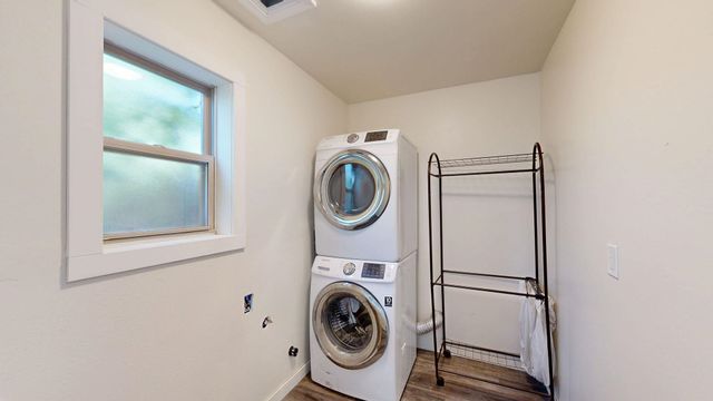 3901 S Sunderland Dr, Spokane Valley, WA 99206