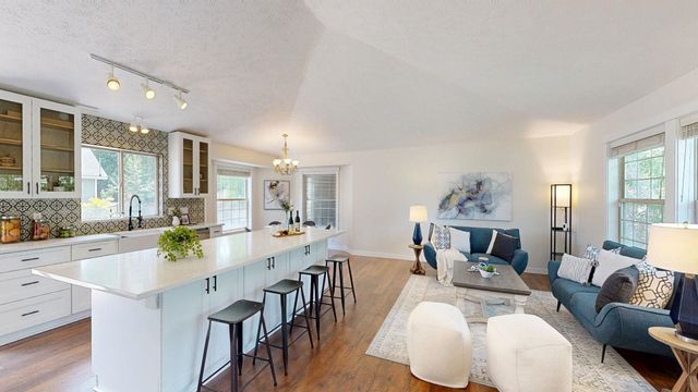 3901 S Sunderland Dr, Spokane Valley, WA 99206