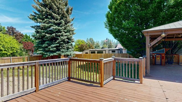 3901 S Sunderland Dr, Spokane Valley, WA 99206