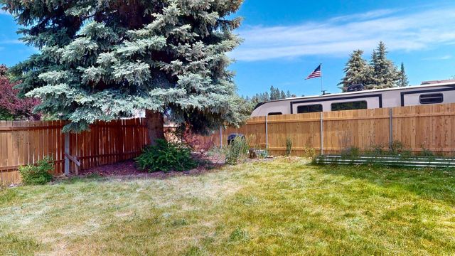 3901 S Sunderland Dr, Spokane Valley, WA 99206