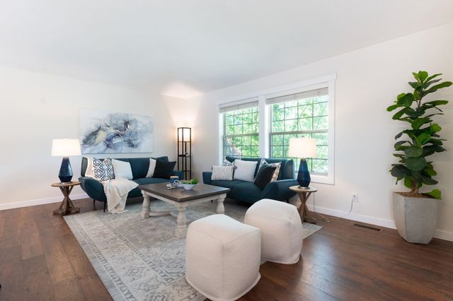 3901 S Sunderland Dr, Spokane Valley, WA 99206