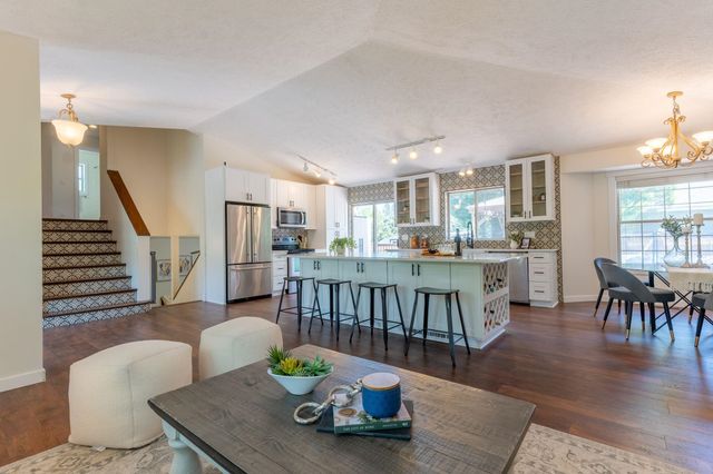 3901 S Sunderland Dr, Spokane Valley, WA 99206