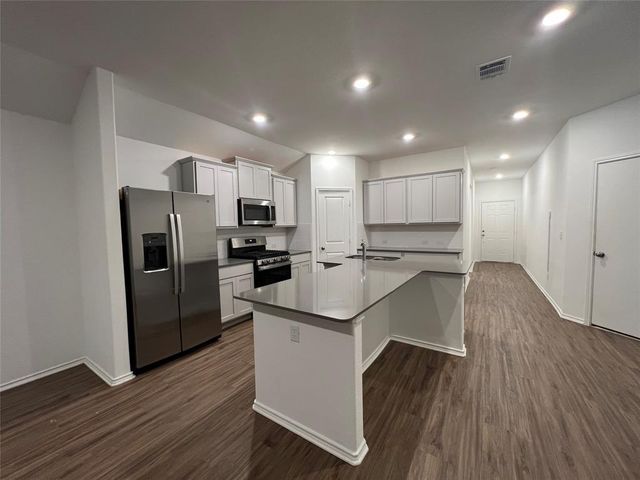 115 Vintage DR, San Marcos, TX 78666