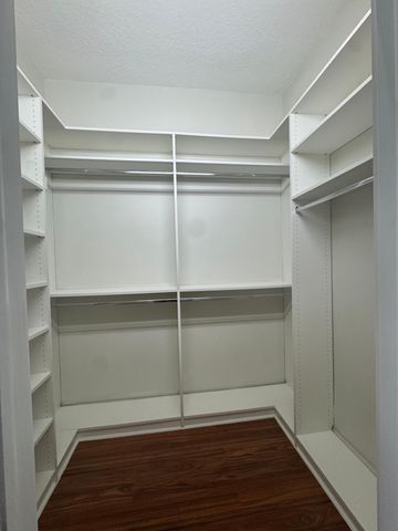 6740 NW 105th Lane, Parkland, FL 33076