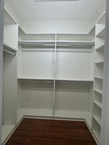 6740 NW 105th Lane, Parkland, FL 33076