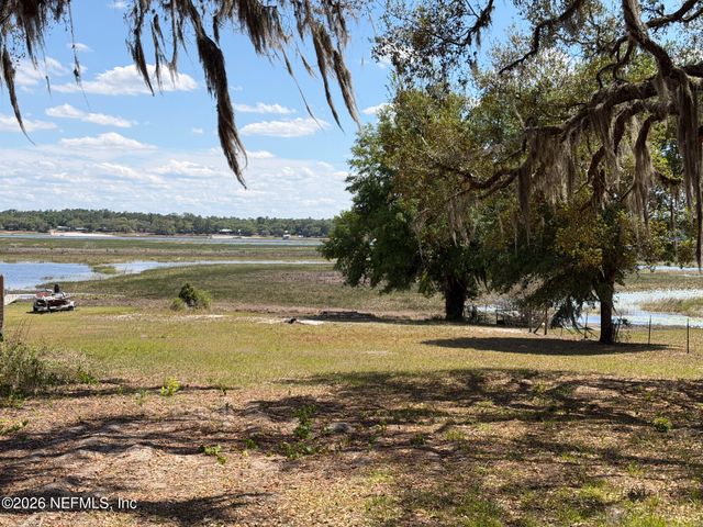 5895 WHITE SANDS Road, Keystone Heights, FL 32656