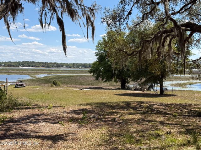 5895 WHITE SANDS Road, Keystone Heights, FL 32656