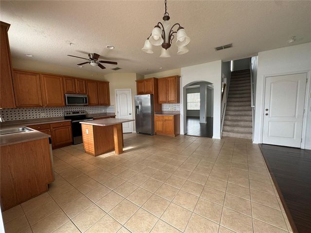 9761 LAKE DISTRICT LANE, Orlando, FL 32832