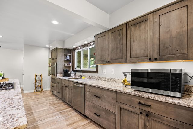 103 Wofford Ln., Conway, SC 29526