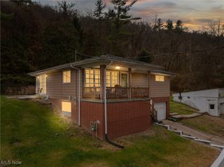 1123 Minellen Drive, Bridgeport, OH 43912