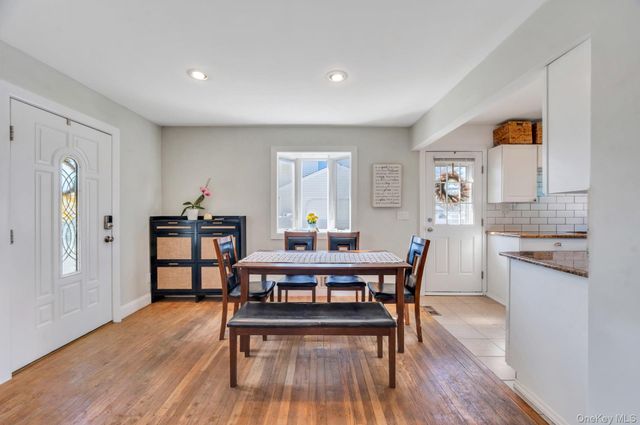 28 Saint Joseph Avenue, Ronkonkoma, NY 11779