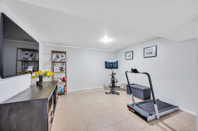 28 Saint Joseph Avenue, Ronkonkoma, NY 11779