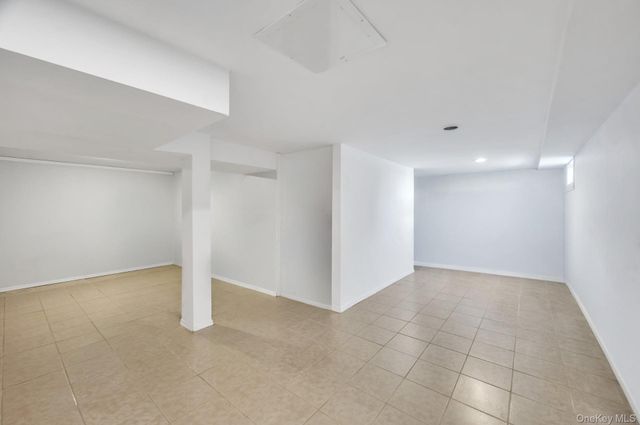 28 Saint Joseph Avenue, Ronkonkoma, NY 11779