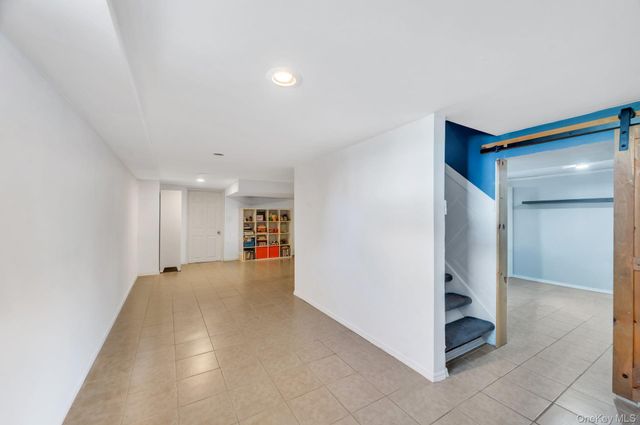 28 Saint Joseph Avenue, Ronkonkoma, NY 11779