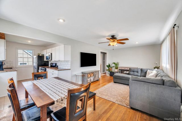 28 Saint Joseph Avenue, Ronkonkoma, NY 11779