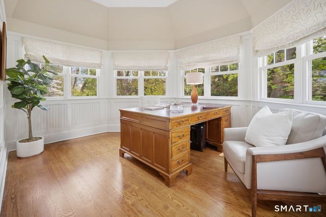 32 Burnham Hill, Westport, CT 06880