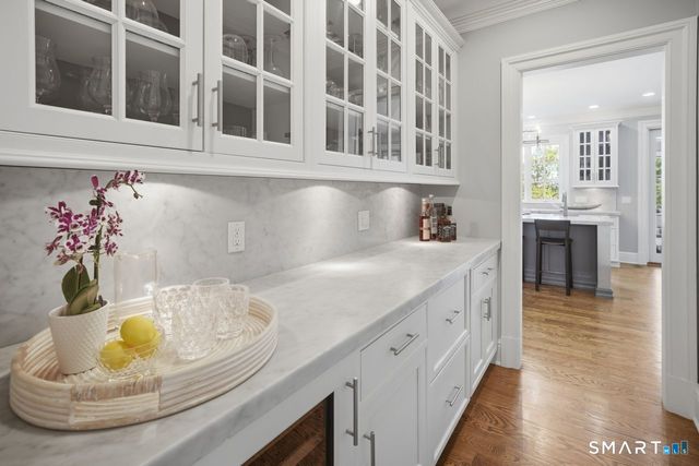 32 Burnham Hill, Westport, CT 06880