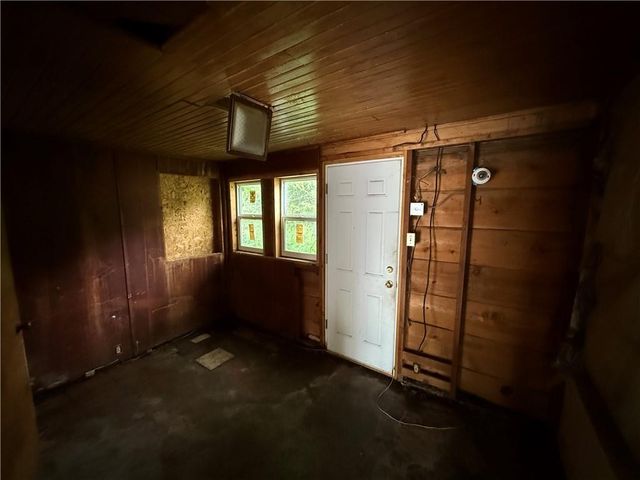 7 E 85th Street, Kansas City, MO 64114