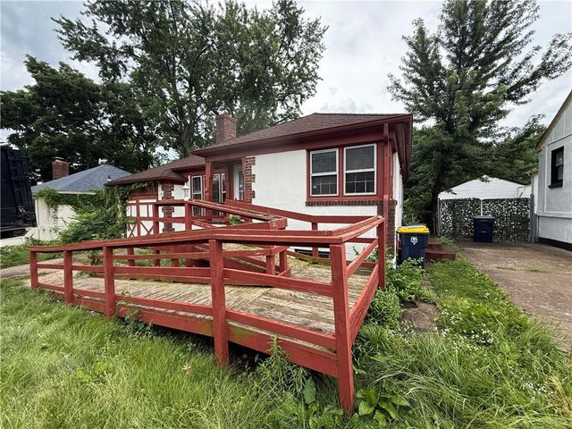 7 E 85th Street, Kansas City, MO 64114