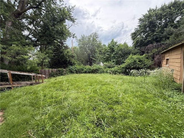 7 E 85th Street, Kansas City, MO 64114