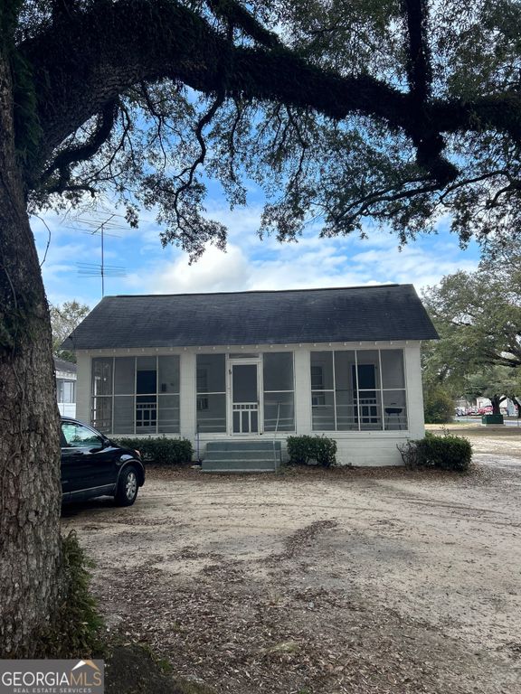 303 6th Avenue, Albany, GA 31701