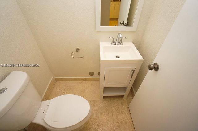 1228 West Ave 513, Miami Beach, FL 33139