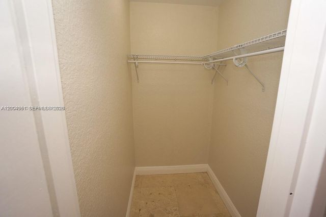 1228 West Ave 513, Miami Beach, FL 33139