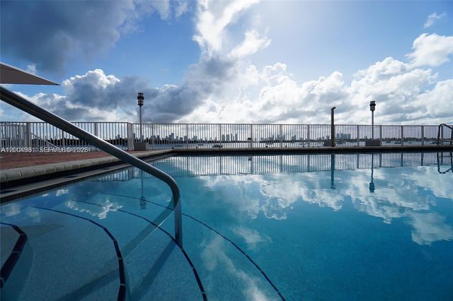 1228 West Ave 513, Miami Beach, FL 33139