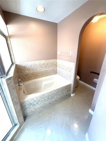 9217 VALENCIA PALMS DRIVE, Orlando, FL 32825