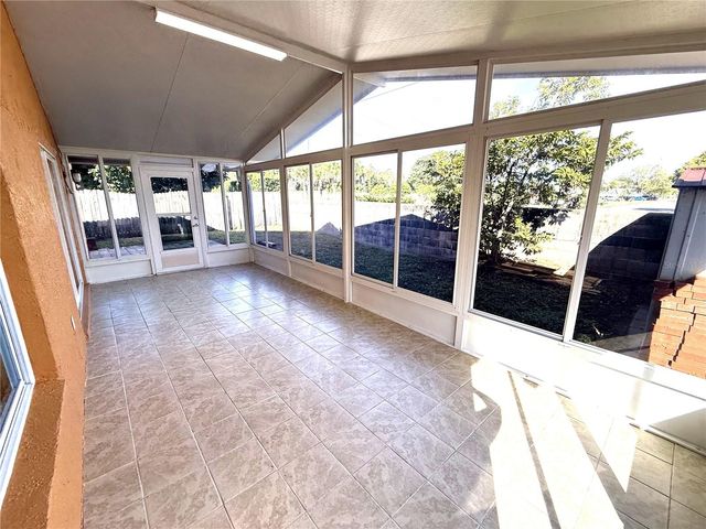 9217 VALENCIA PALMS DRIVE, Orlando, FL 32825