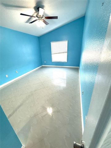 9217 VALENCIA PALMS DRIVE, Orlando, FL 32825