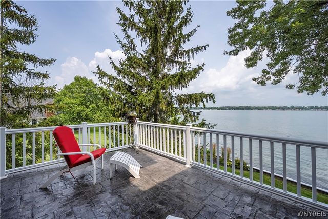 4875 East River Road, Grand Island, NY 14072