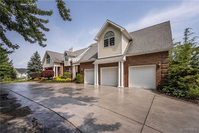 4875 East River Road, Grand Island, NY 14072