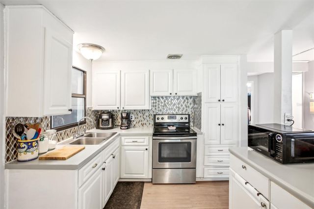 10821 105TH STREET, Largo, FL 33773