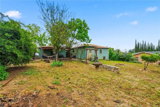 34968 Avenue E Avenue, Yucaipa, CA 92399