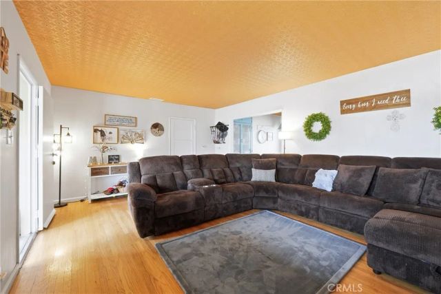 34968 Avenue E Avenue, Yucaipa, CA 92399