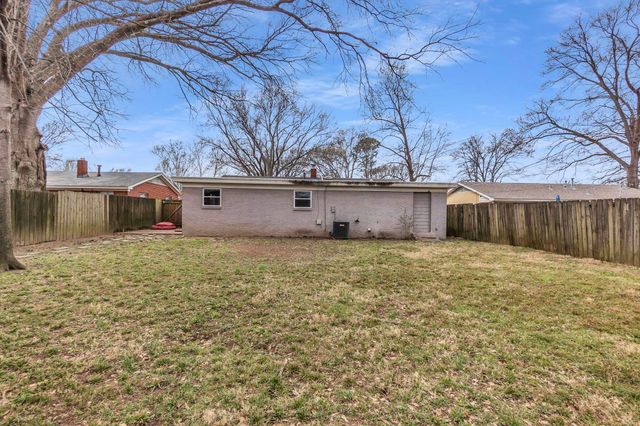 1220 WELLSVILLE RD, Memphis, TN 38117