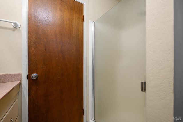 429 Eileen Dr, Sebastopol, CA 95472