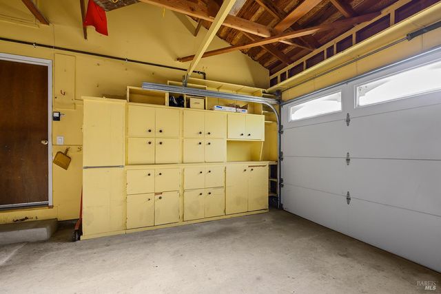 429 Eileen Dr, Sebastopol, CA 95472