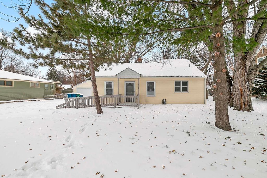 7114 4th Avenue S, Richfield, MN 55423
