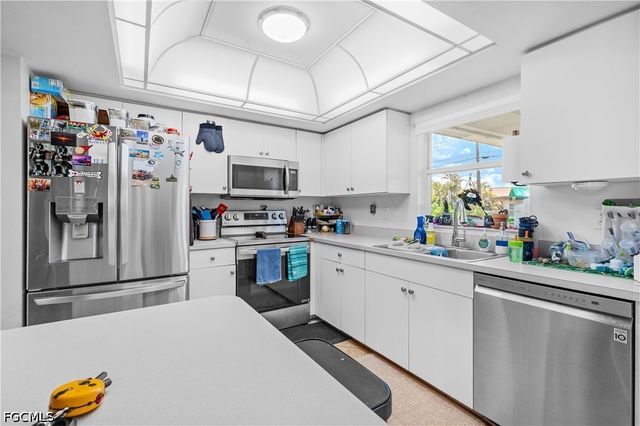 1404 NE Van Loon TER, Cape Coral, FL 33909