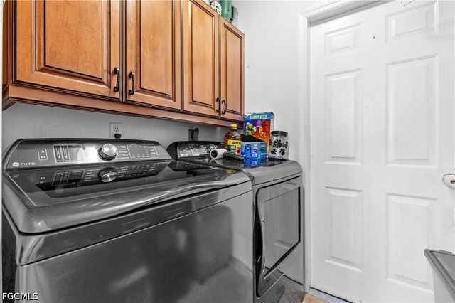 1404 NE Van Loon TER, Cape Coral, FL 33909