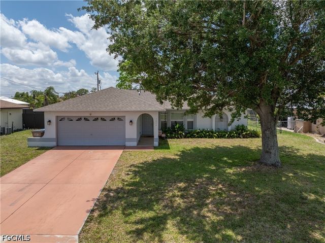 1404 NE Van Loon TER, Cape Coral, FL 33909