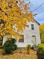 112 E College Street, Alliance, OH 44601