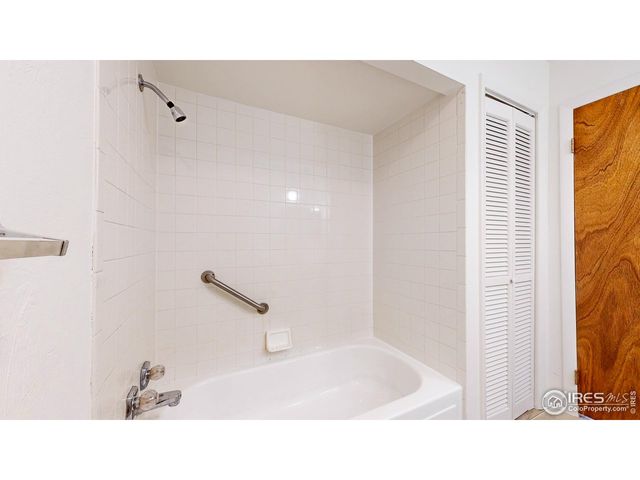 163 West Creek Rd, Glen Haven, CO 80532