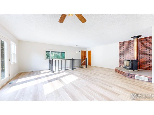 163 West Creek Rd, Glen Haven, CO 80532