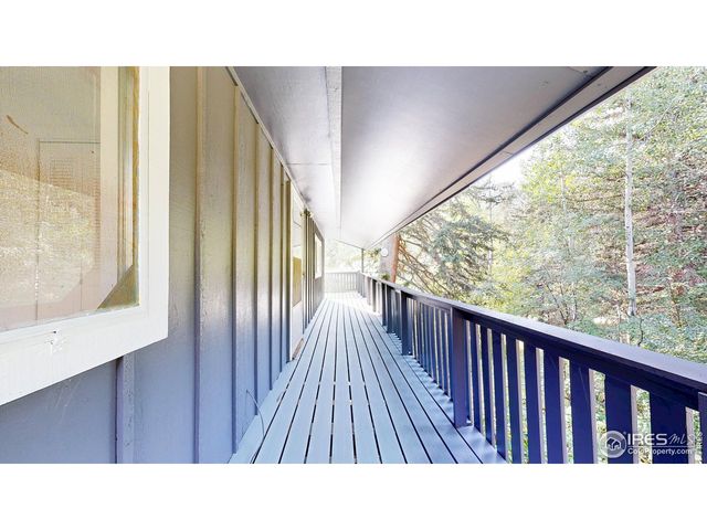 163 West Creek Rd, Glen Haven, CO 80532