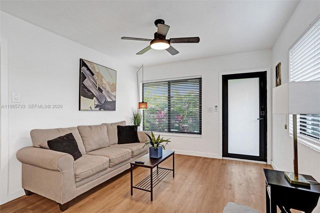 754 NE 40th St A, Fort Lauderdale, FL 33334