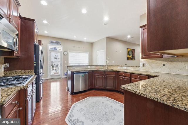 6319 STILL SPRING PL, Alexandria, VA 22315